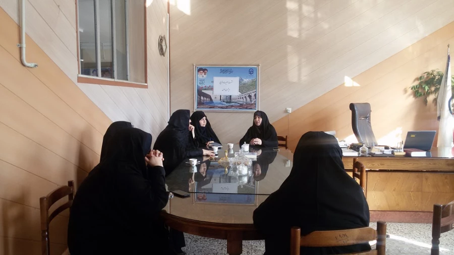 نشست بصیرت افزایی ویژه ی 9 دی