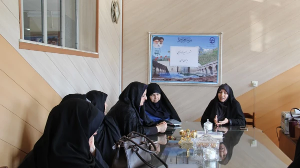 نشست بصیرت افزایی ویژه ی 9 دی