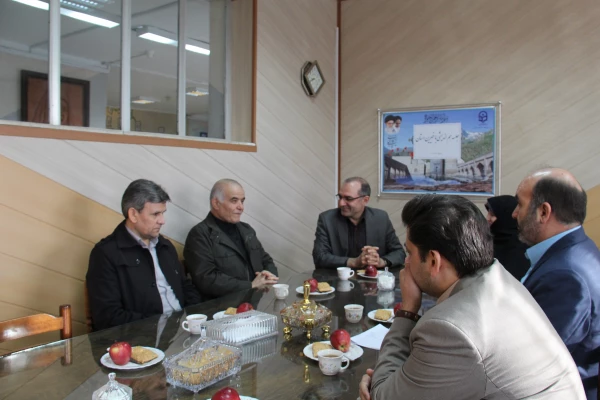 جلسه هم اندیشی مسئولان دانشگاه فرهنگیان اردبیل با رییس مجمع خیرین مدرسه ساز استان