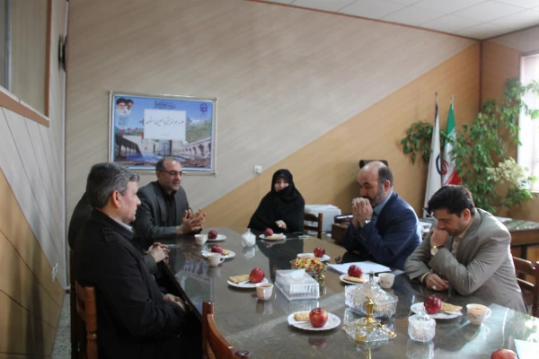 جلسه هم اندیشی مسئولان دانشگاه فرهنگیان اردبیل با رییس مجمع خیرین مدرسه ساز استان