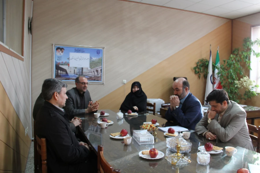 جلسه هم اندیشی مسئولان دانشگاه فرهنگیان اردبیل با رییس مجمع خیرین مدرسه ساز استان
