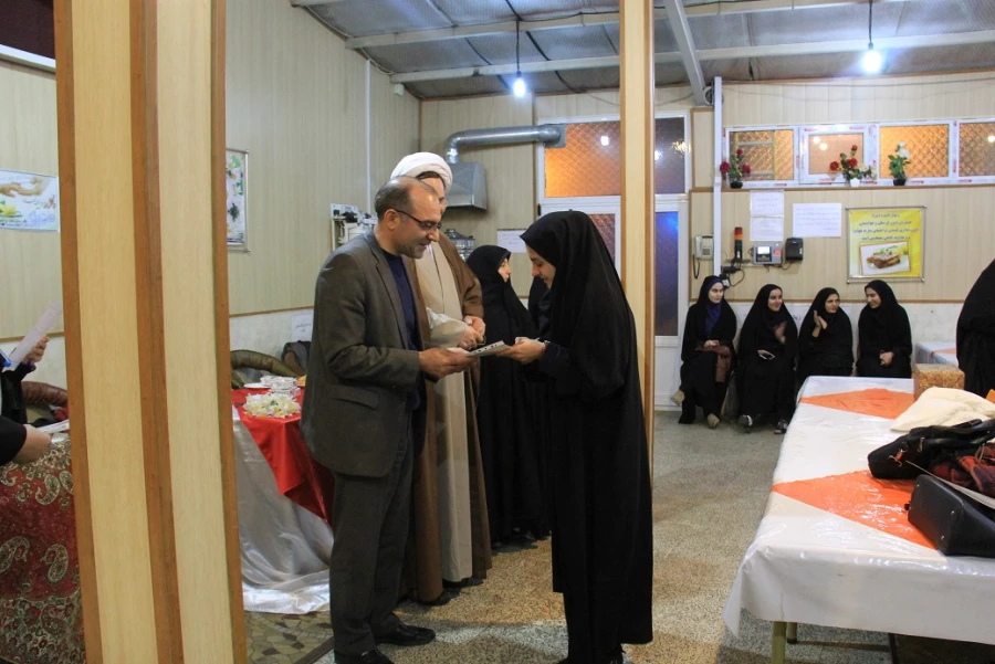 جشن روز مادر به مناسبت میلاد حضرت فاطمه زهرا (س)