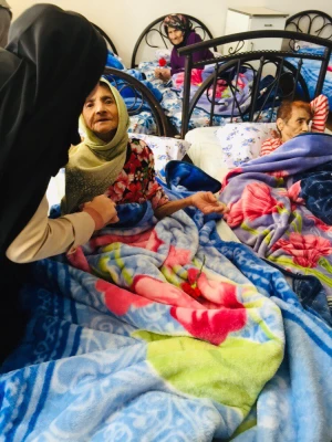 بازدید دانشجو معلّمان از خانه سالمندان امید سبز