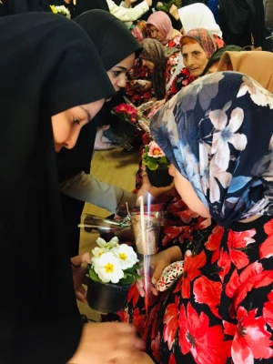 بازدید دانشجو معلّمان از خانه سالمندان امید سبز