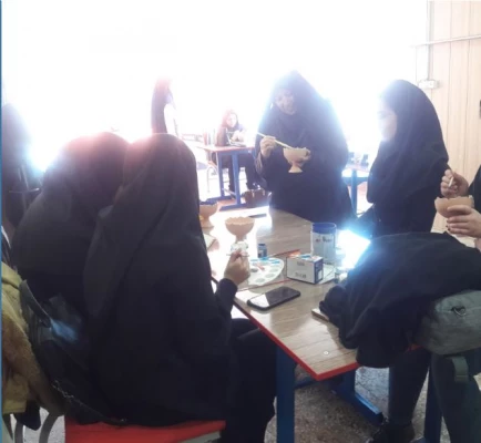 مسابقه نوروزی نقاشی روی سفال