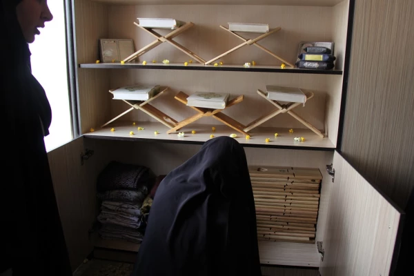 برگزاری آئین غبارروبی در نمازخانه پردیس به مناسبت شروع ماه مبارک رمضان