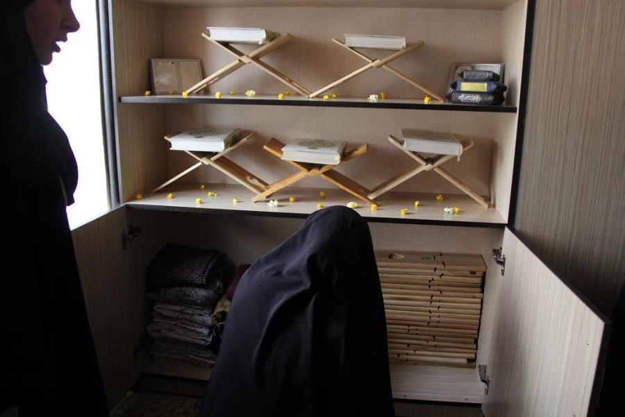 برگزاری آئین غبارروبی در نمازخانه پردیس به مناسبت شروع ماه مبارک رمضان