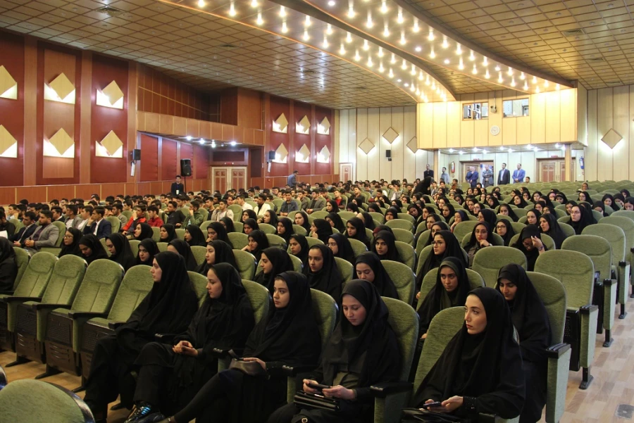 آیین تجلیل از اساتید، نومعلمان و دانشجومعلمان دانشگاه فرهنگیان استان اردبیل