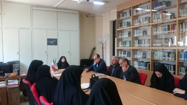 نشست کارورزی