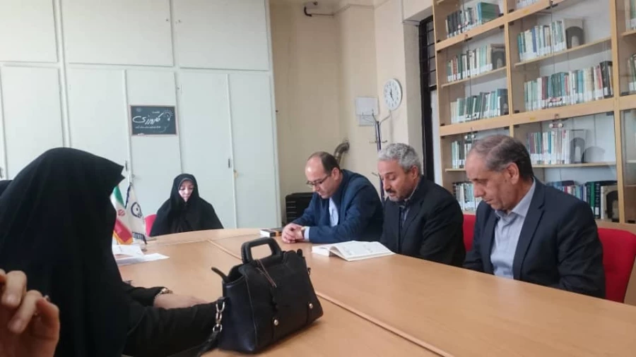 نشست کارورزی