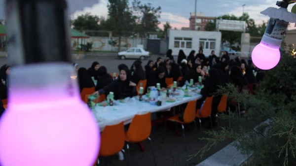 مراسم افطاری