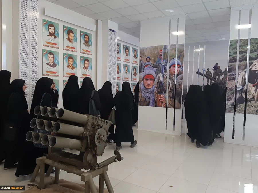 بازدید دانشجومعلمان از موزه دفاع مقدس استان اردبیل
