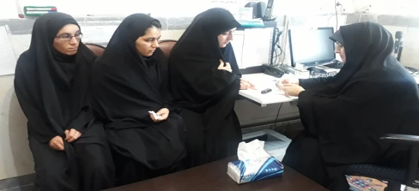 اجرای طرح غربالگری و تست قند خون در سرای پردیس 