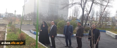 بازدید معاون توسعه مدیریت و پشتیبانی اداره کل آموزش و پرورش استان از روند اجرایی طرح آسفالت محوطه پردیس 