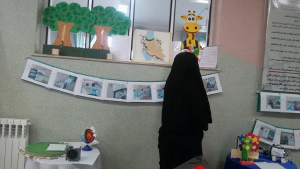 برپایی نمایشگاه دست سازه های آموزشی 