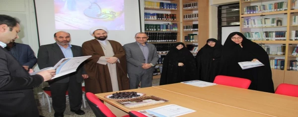 نشست صمیمی سرپرست مدیریت امور پردیس های استان با کارکنان بنت الهدی صدر 