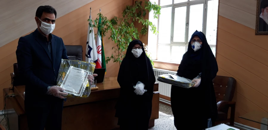 تجلیل از مسئولین آموزش پردیس بنت الهدی صدر